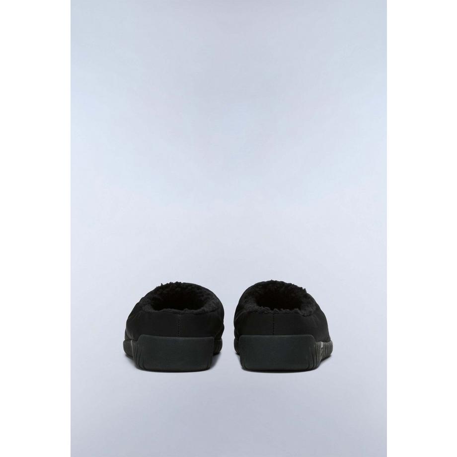 NAPAPIJRI Slip-On F6 NOREG 01 PUF  