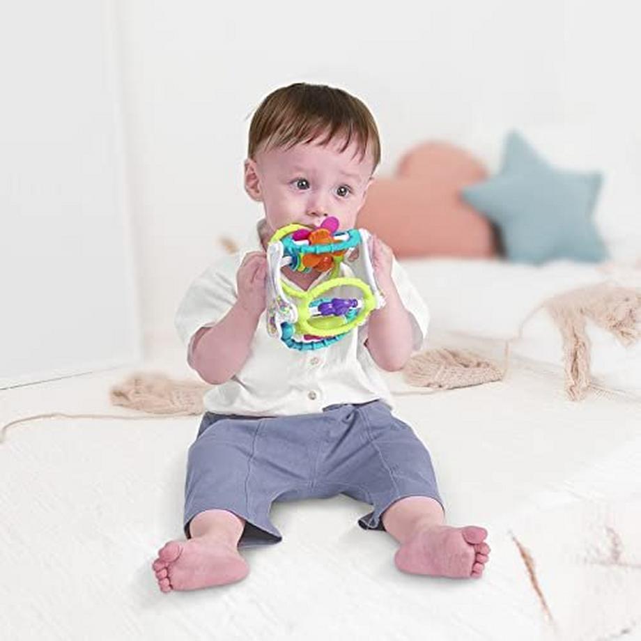 Activity-board  Cube actif développement de la motricité, du sensoriel sous différentes formes 