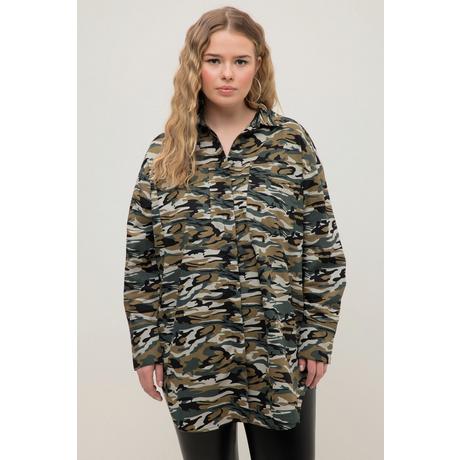 Studio Untold  Chemisier oversized, imprimé camouflage. Col chemise, manches longues. 