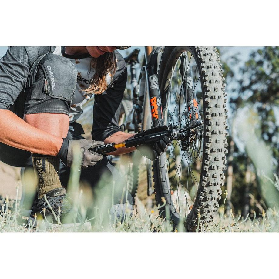 Lezyne  Pompe à main  Grip Drive HV 