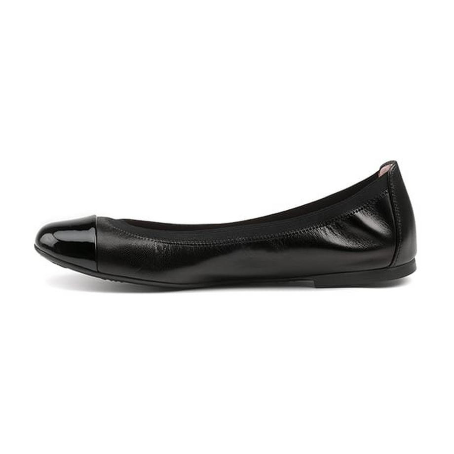 Pretty Ballerinas Nicole-41 Ballerinas mit Lackleder-Zehenkappe  