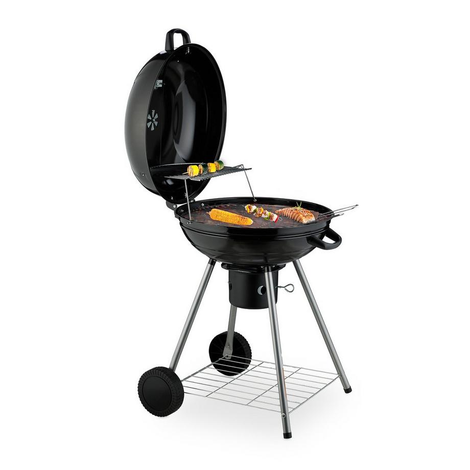 Barbecue à bouilloire avec roulettes