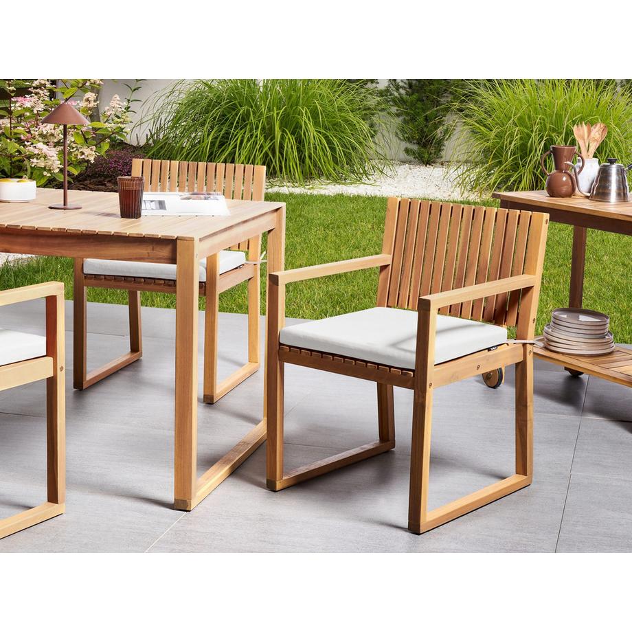 Beliani Garten-Essgruppe für 8 Personen aus zertifiziertes Akazienholz  SASSARI II PREMIUM  