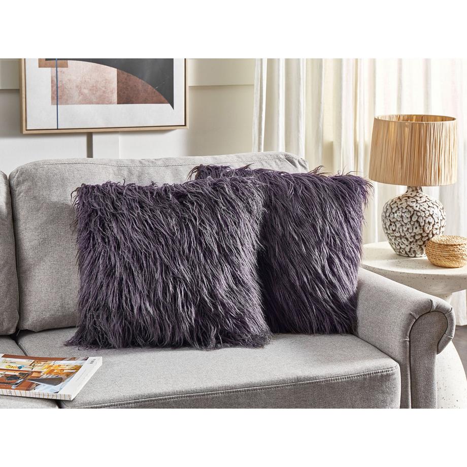 Beliani Lot de 2 coussins décoratifs en Fourrure synthétique Rétro COROKIA  