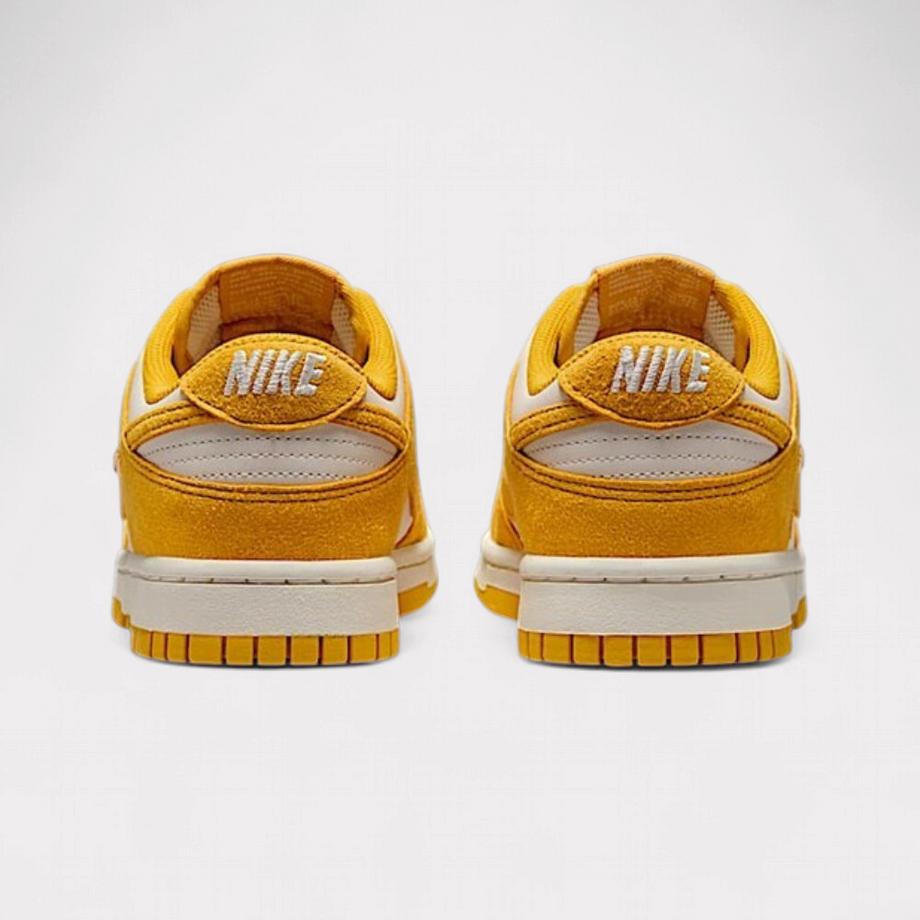 NIKE Dunk Low Sneakers  