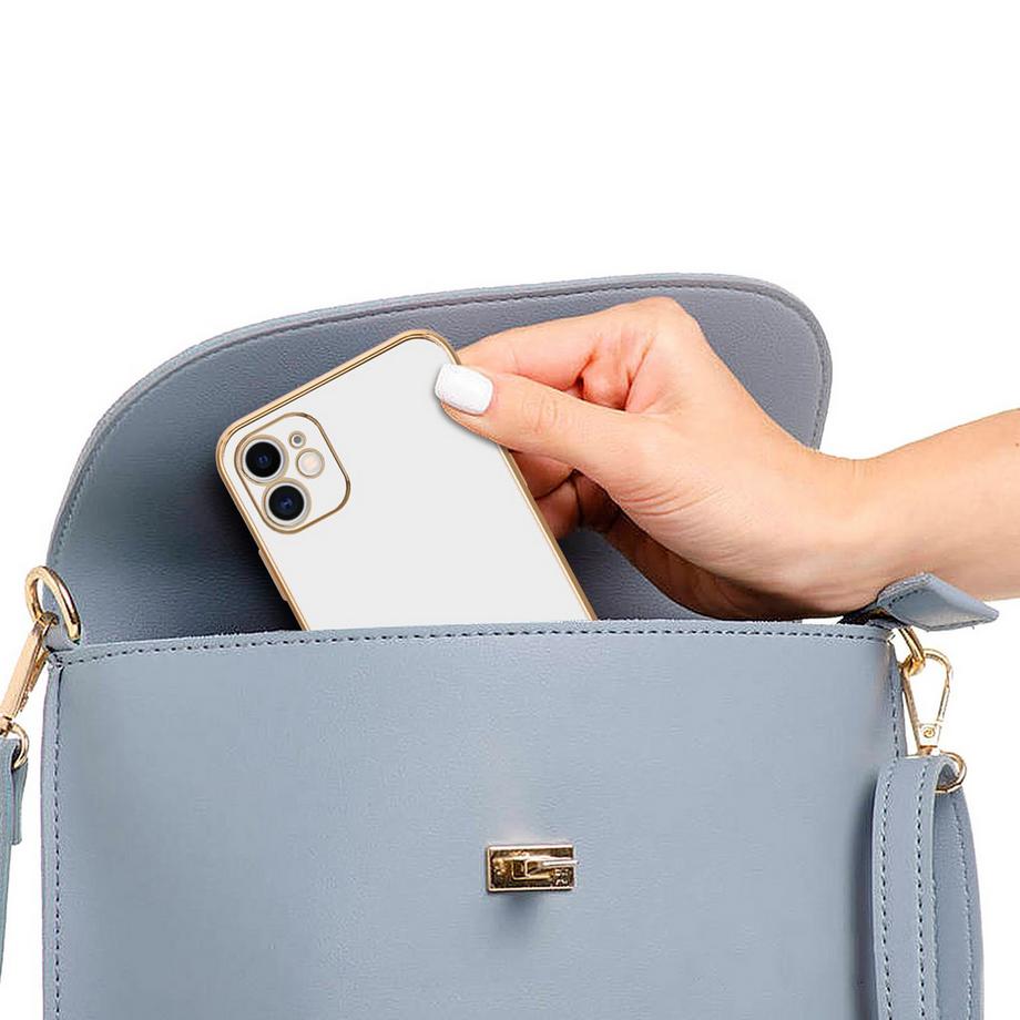 Cadorabo  Housse compatible avec Apple iPhone 11 - Coque de protection en silicone TPU flexible et avec protection pour appareil photo 