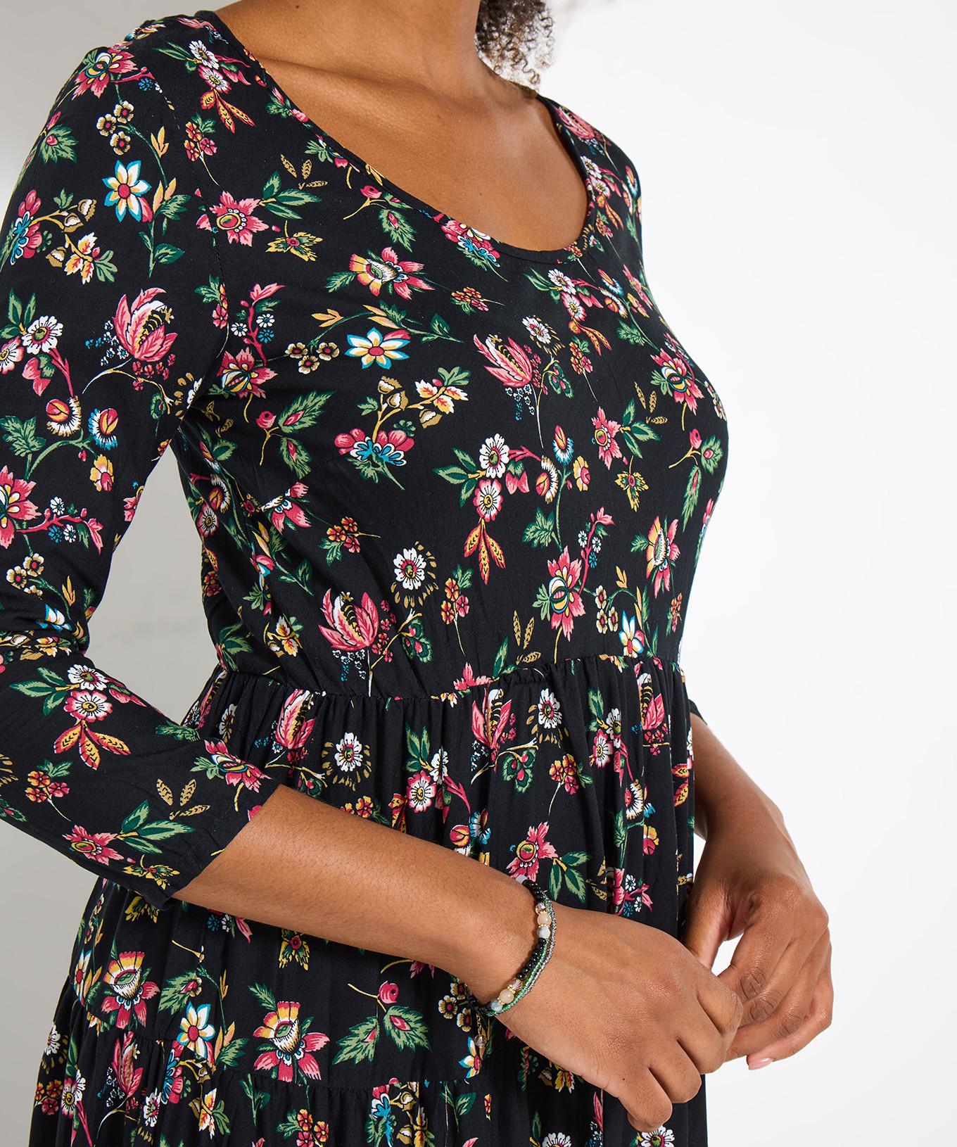 Joe Browns Robe longue froissée en coton à fleurs d’automne et bordure  