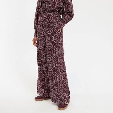 Weite Hose mit hoher Taille