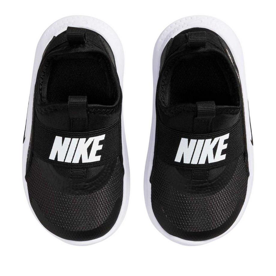 NIKE Runner 4 Sneaker  
