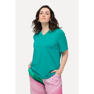 Ulla Popken  T-shirt con rifinitura di chiffon, scollo a V e mezze maniche di chiffon 