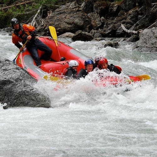 Geschenkidee  River Rafting Halbtagestour Scuolerschlucht 