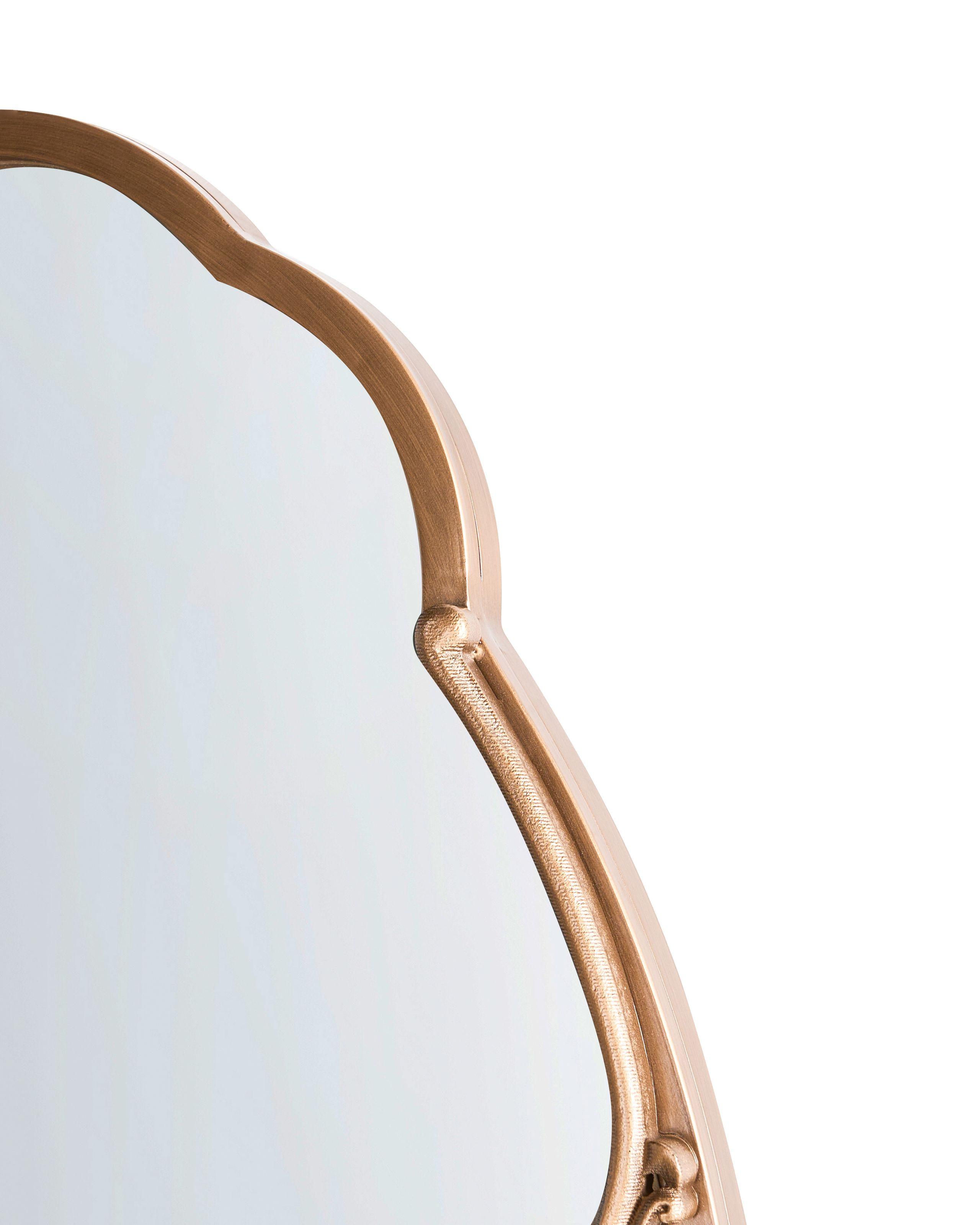 Beliani Wandspiegel aus Eisen Klassisch EPANNES  