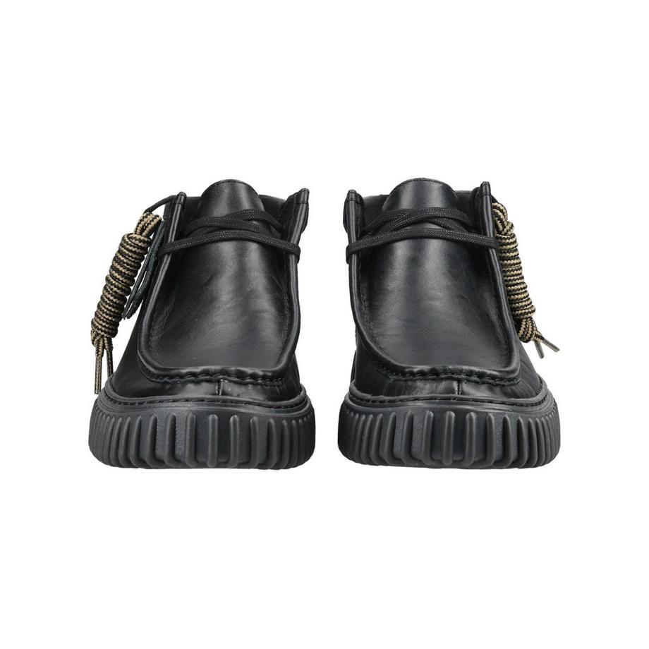 Clarks Schnürstiefelette mit markanter Profilsohle  