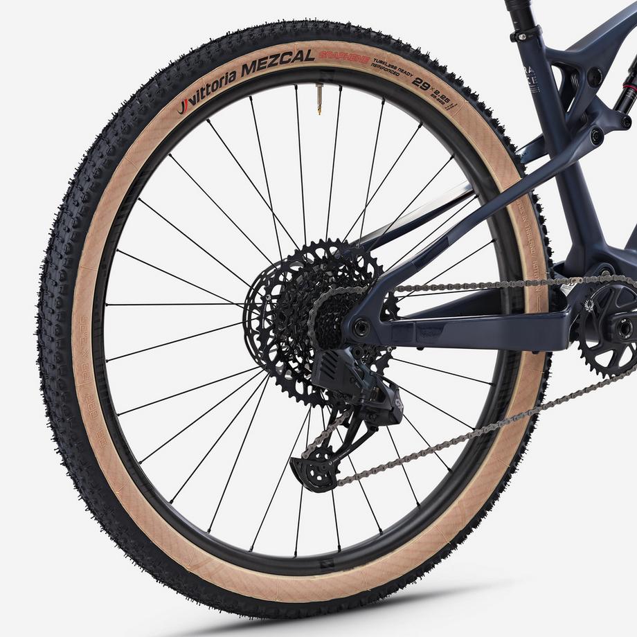 ROCKRIDER  Mountain bike full suspension telaio carbonio ruote alluminio 