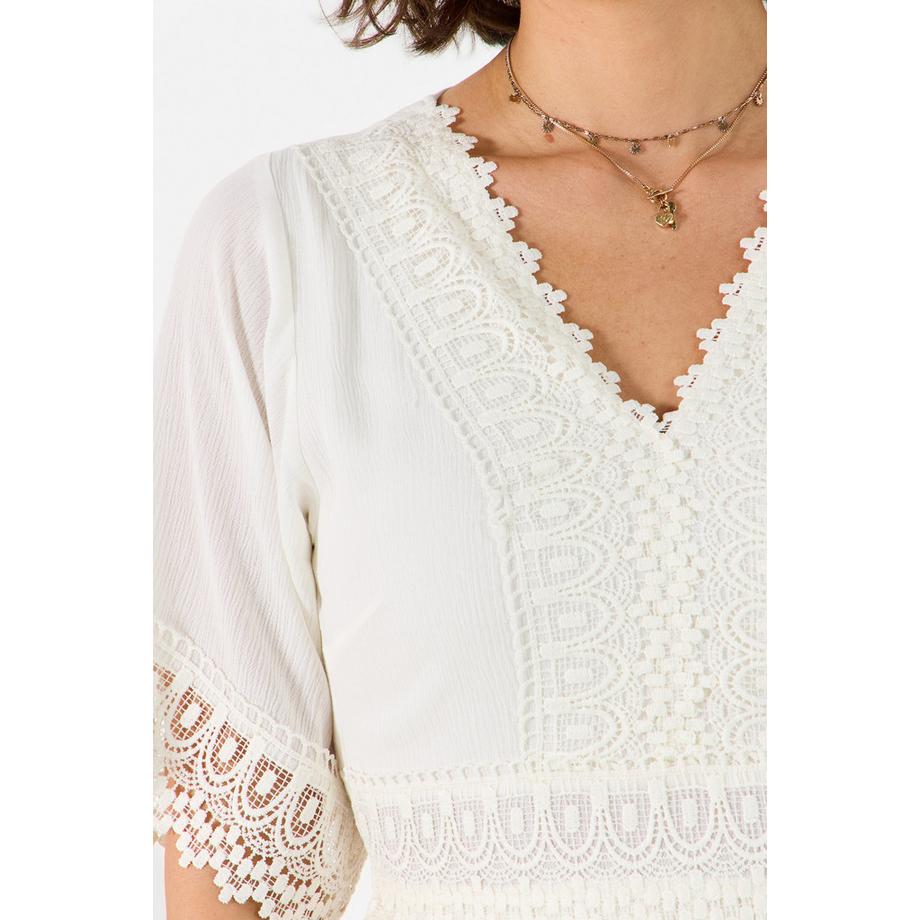 Joe Browns Robe Maxi Froissée avec Finition Dentelle et Ceinture Taille Froncée  