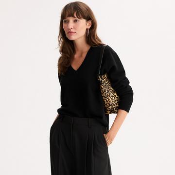 Kaschmirpullover mit V-Ausschnitt aus Feinstrick