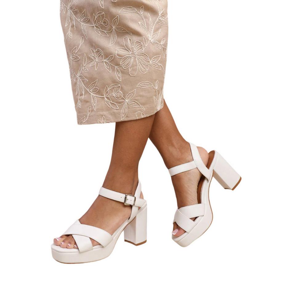 Where's That From Marcia Talons Hauts Sandales Plateforme Pu  