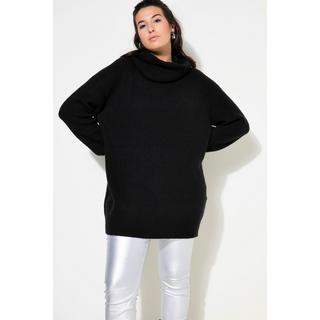 Studio Untold  Maglione dolcevita dal taglio lungo e oversize con maniche lunghe 