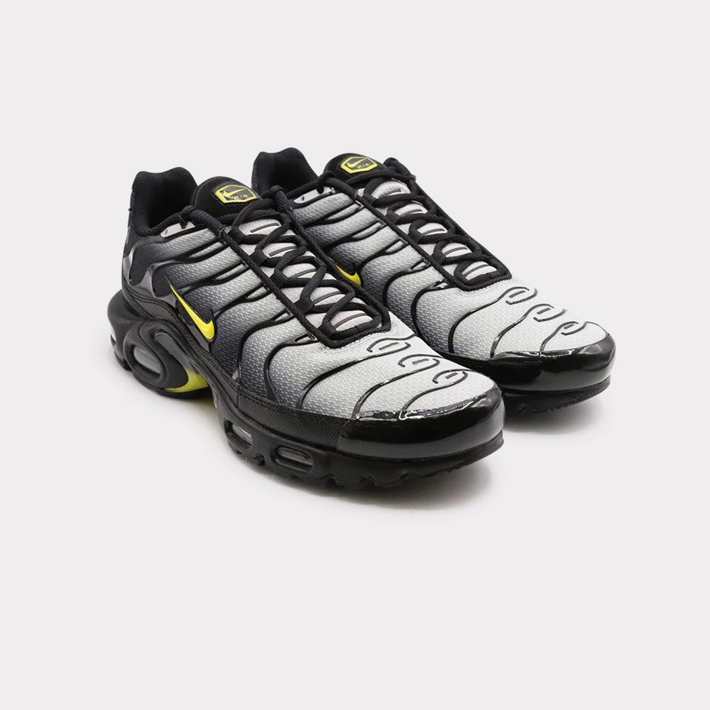 NIKE  Air Max Plus - Opti Yellow 