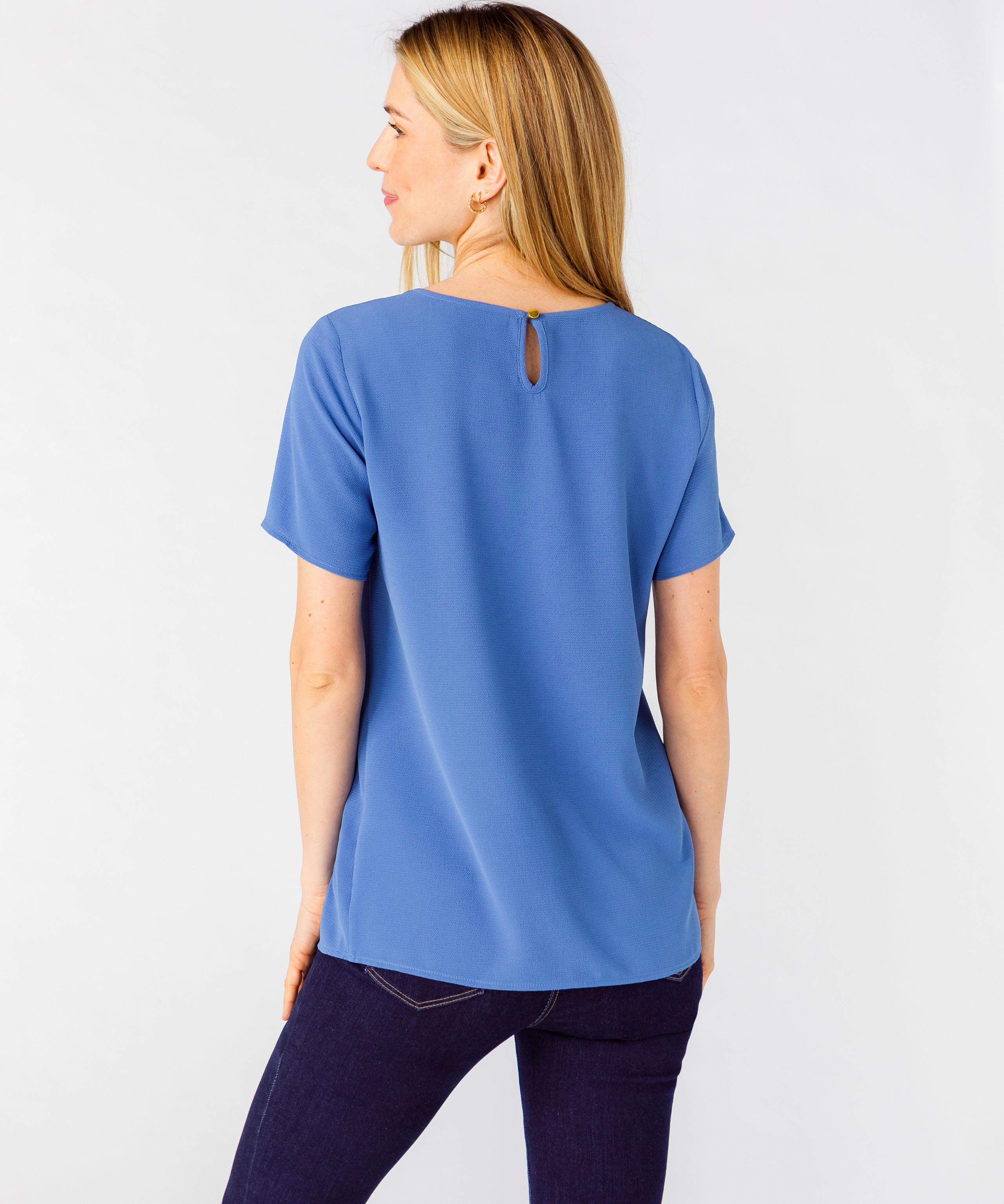 Damart  Blouse crêpe stretch. 