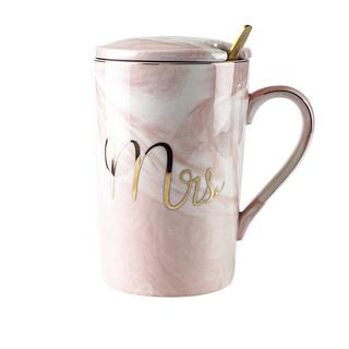 eStore Becher mit Deckel und Löffel - Mrs  