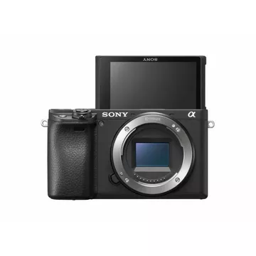 Sony α Alpha 6400, mirrorless APS-C con Real-Time Eye AF