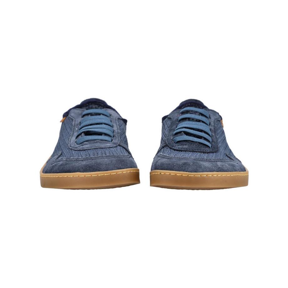 El Naturalista Sneaker a piedi nudi  