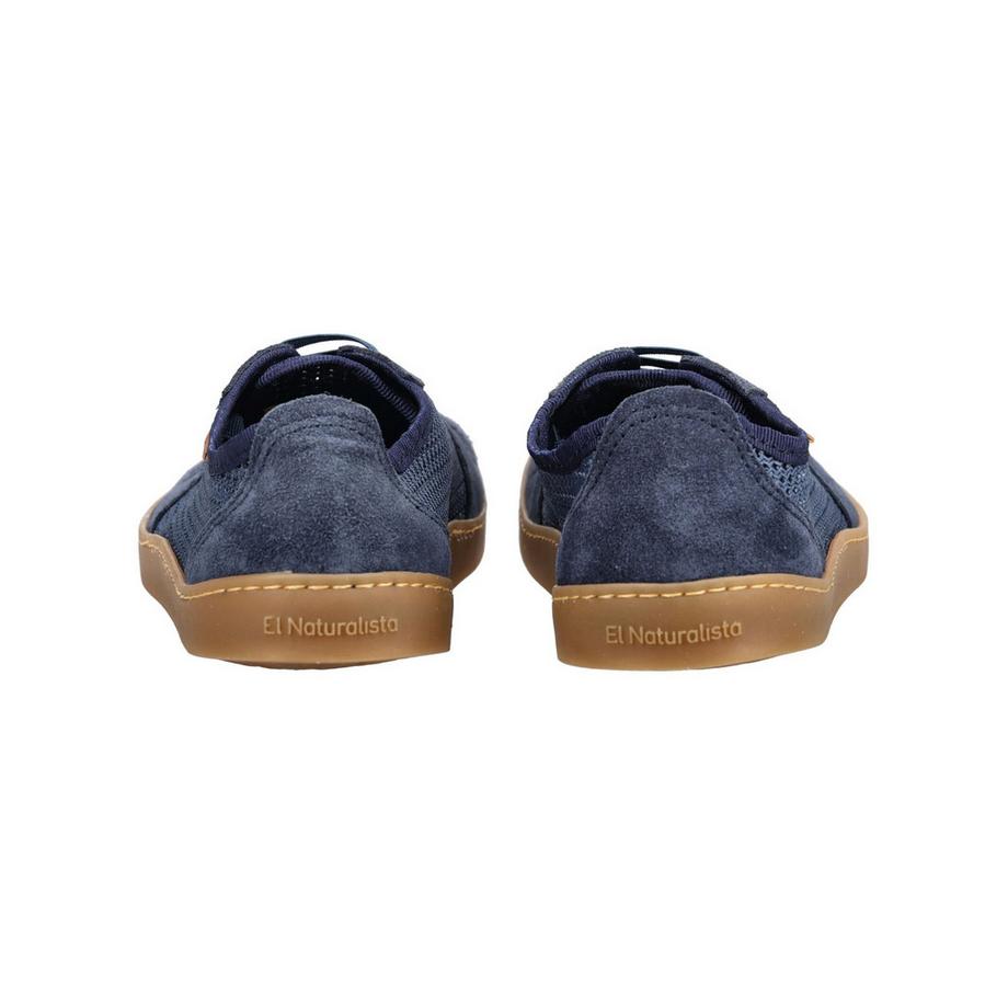 El Naturalista Sneaker a piedi nudi  