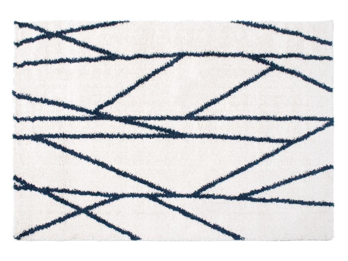 Vente-unique  Tapis shaggy berbère lignes asymétriques - 160 x 230 cm - Blanc et bleu nuit - BARDIO 