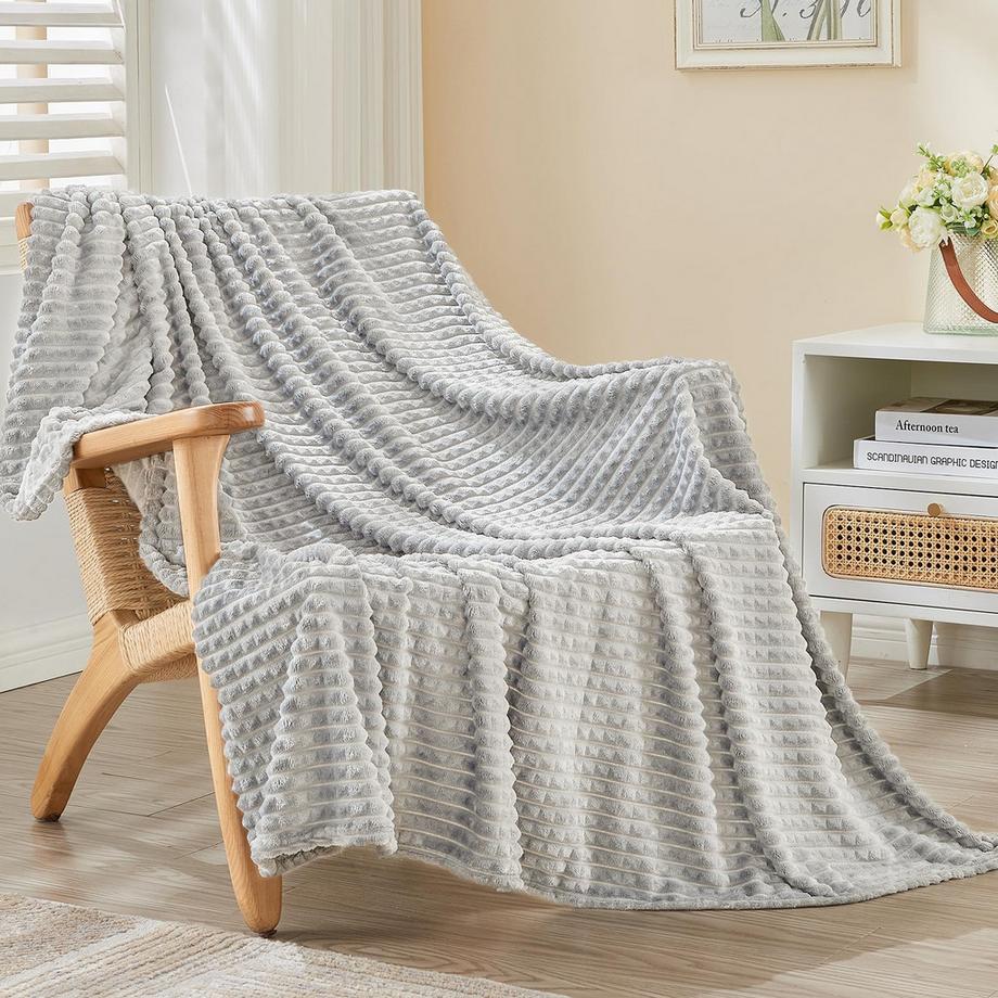 Kuscheldecke flauschige Decke, Erlebnis-Fleecedecke, weiche und warme Wolldecke Wurfdecke, Decken für Sofa, Tagesdecke und Couch