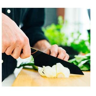 Fiskars Santoku Messer  