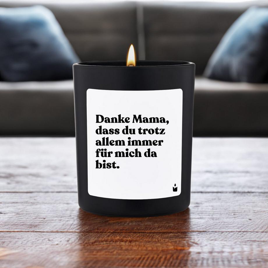 CandleHand Duftkerze Woody Danke Mama, dass du trotz allem immer für mich da bist.  