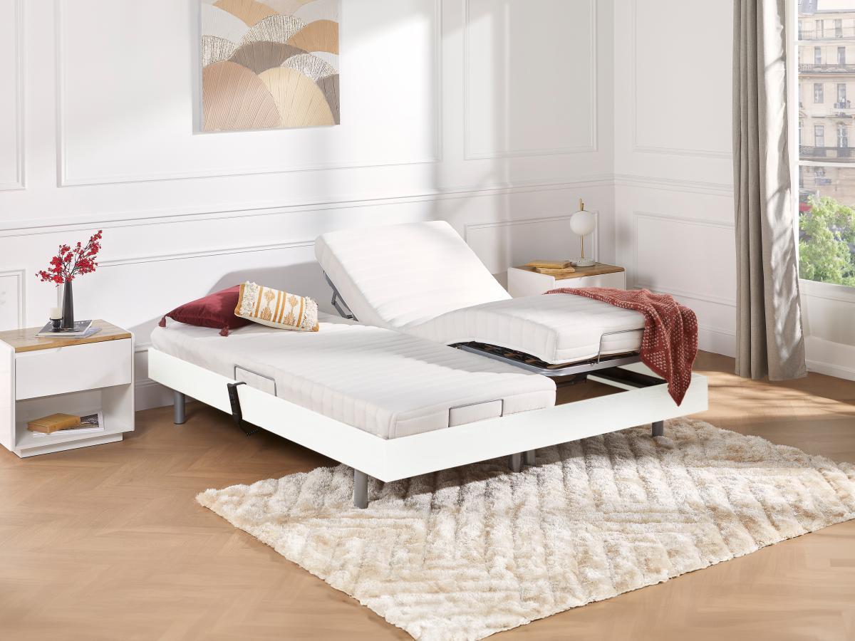 DREAMEA Lit électrique relaxation tout plots matelas latex CASSIOPEE III de DREAMEA moteurs OKIN 2  