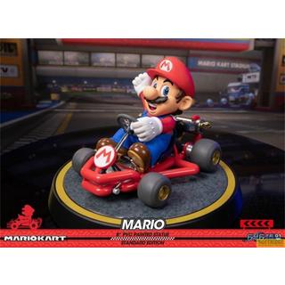 First 4 Figures  Mario Kart PVC Statue Mario - Standard Edition (19 cm) 