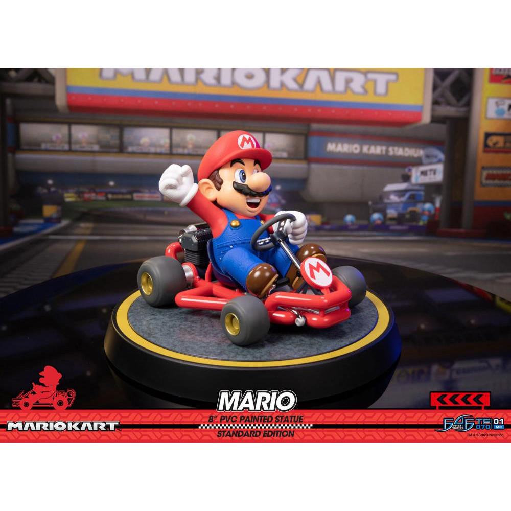 First 4 Figures  Mario Kart PVC Statue Mario - Standard Edition (19 cm) 