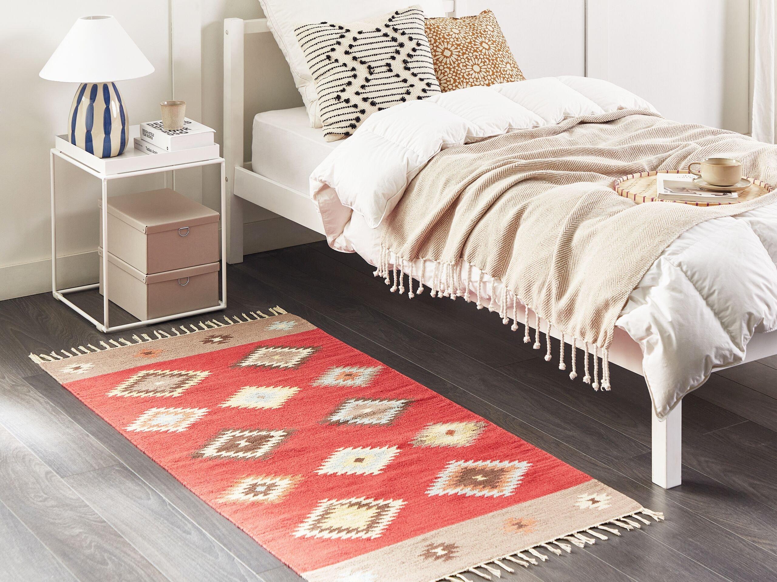 Beliani Tapis en Coton Traditionnel LORUT  