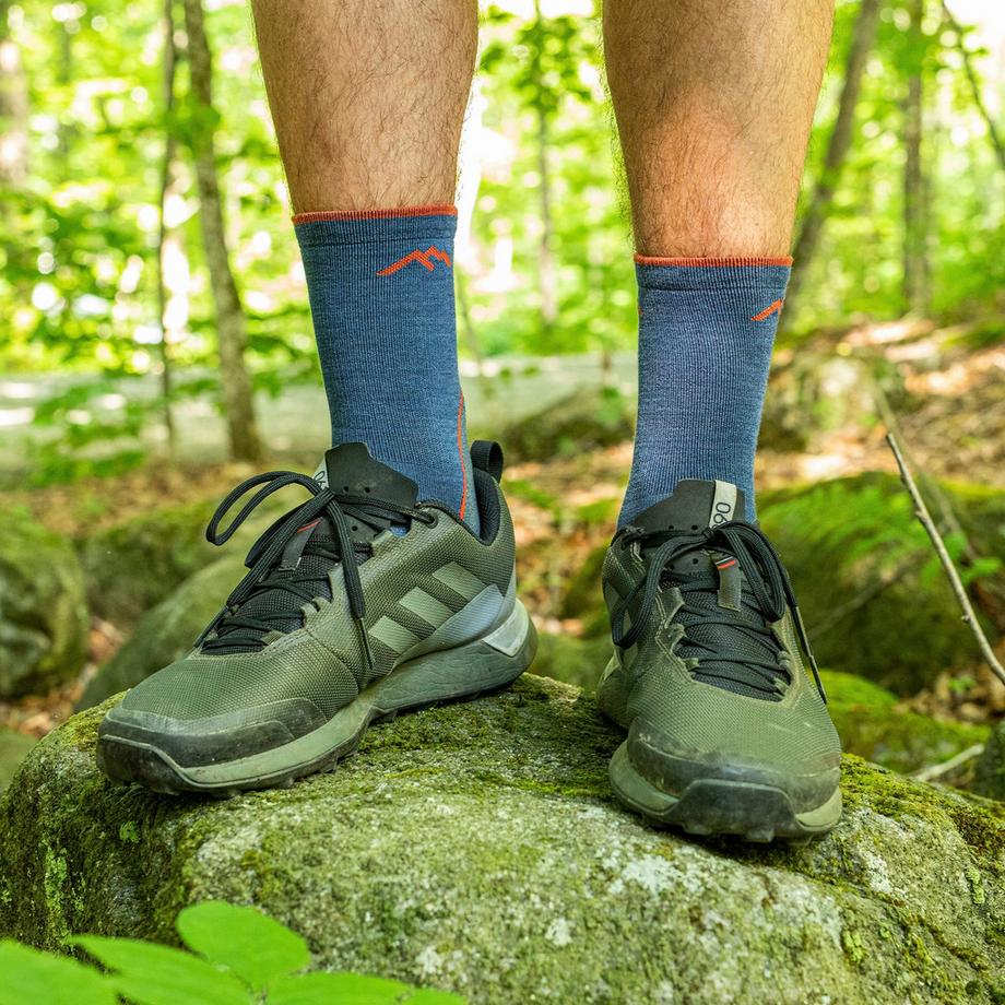 Darn Tough Vermont  Calze Lunghe Leggere in Lana Merino Anti Vesciche per Escursionismo 