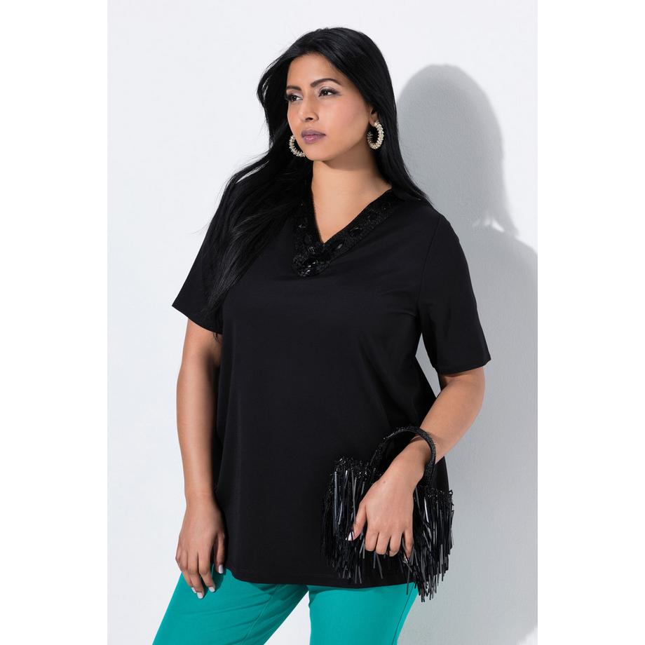 Ulla Popken T-shirt décolleté en V orné coupe évasée manches courtes  