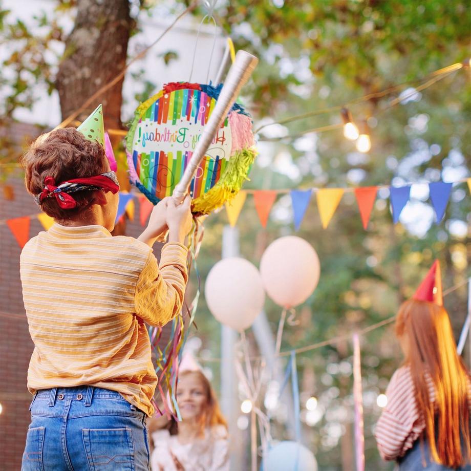 B2X  Anniversaire Piñata 