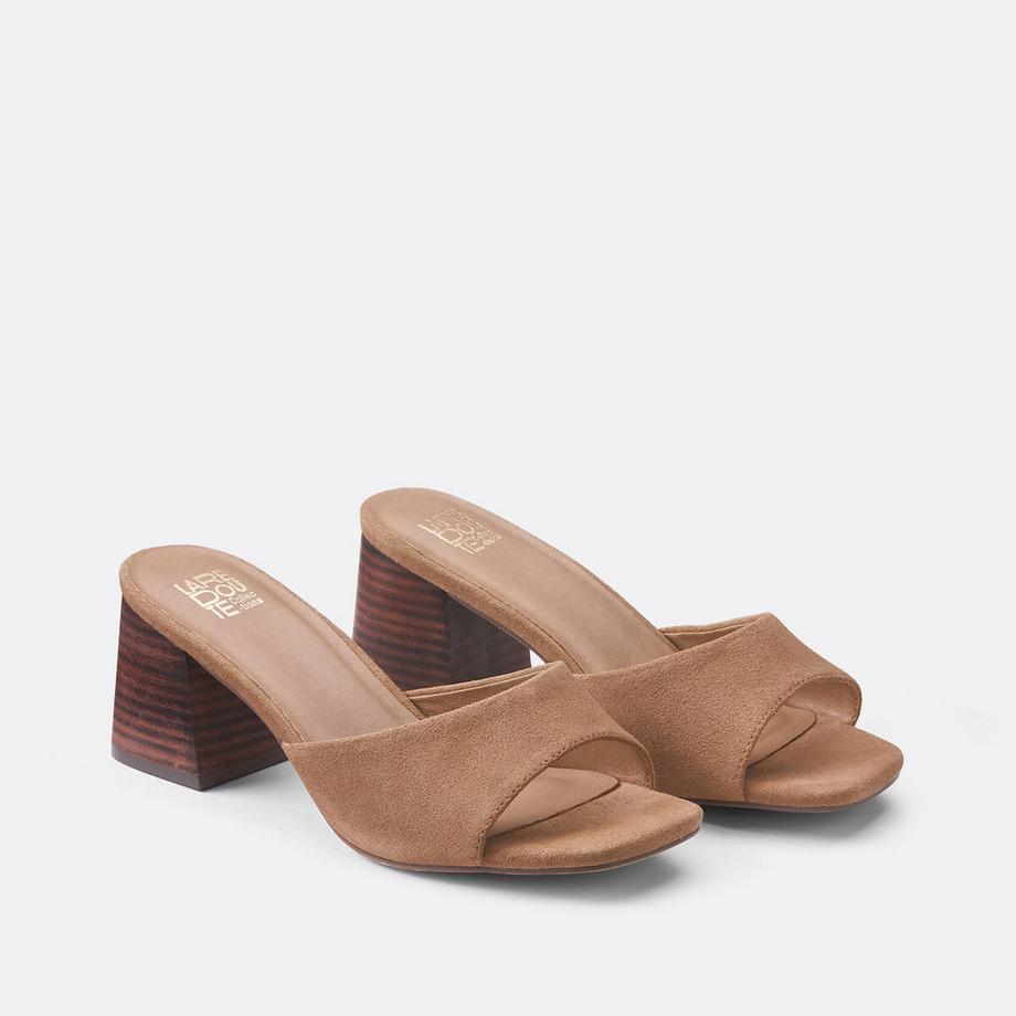 Mules mit breitem Absatz aus Leder