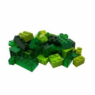 Q-BRICKS  Grünes Mischset, enthält 300 Steine ​​in den Größen 1×1 (60 Stück), 1×2 (60 Stück), 1×4 (60 Stück), 2×2 (60 Stück) und 2×4 (60 Stück) in verschiedenen Grüntönen (Signalgrün, transparentes Signalgrün, Moosgrün, Hellgrün, Grasgrün).             