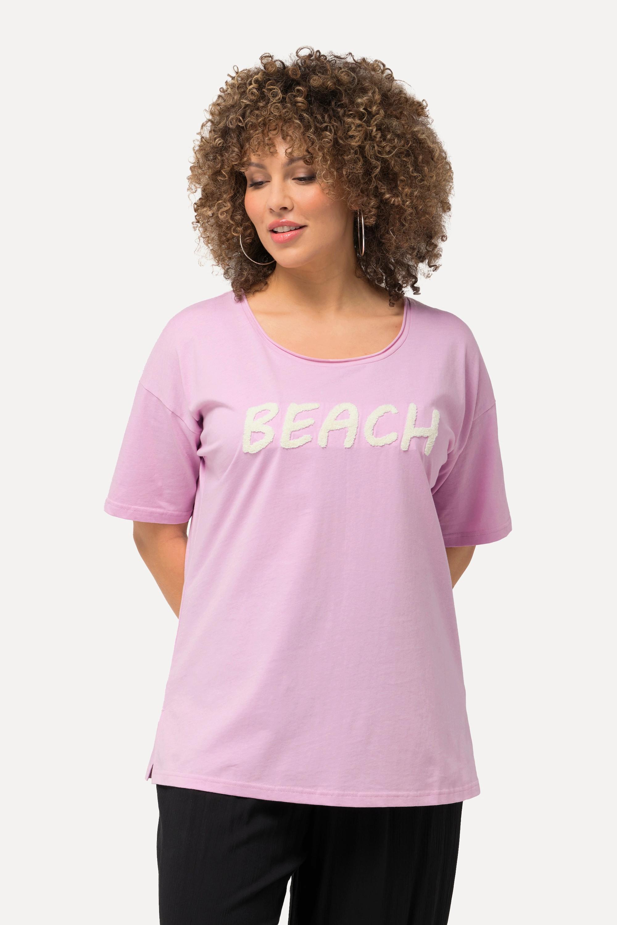 Ulla Popken  T-shirt à manches courtes. Coupe oversized avec décolleté rond. Message en tissu éponge 