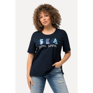 Ulla Popken  T-shirt classica con "Sea you soon", scollo a girocollo e mezze maniche 