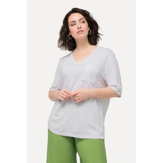 Ulla Popken  T-shirt con texture, taschino, scollo a V e mezze maniche 