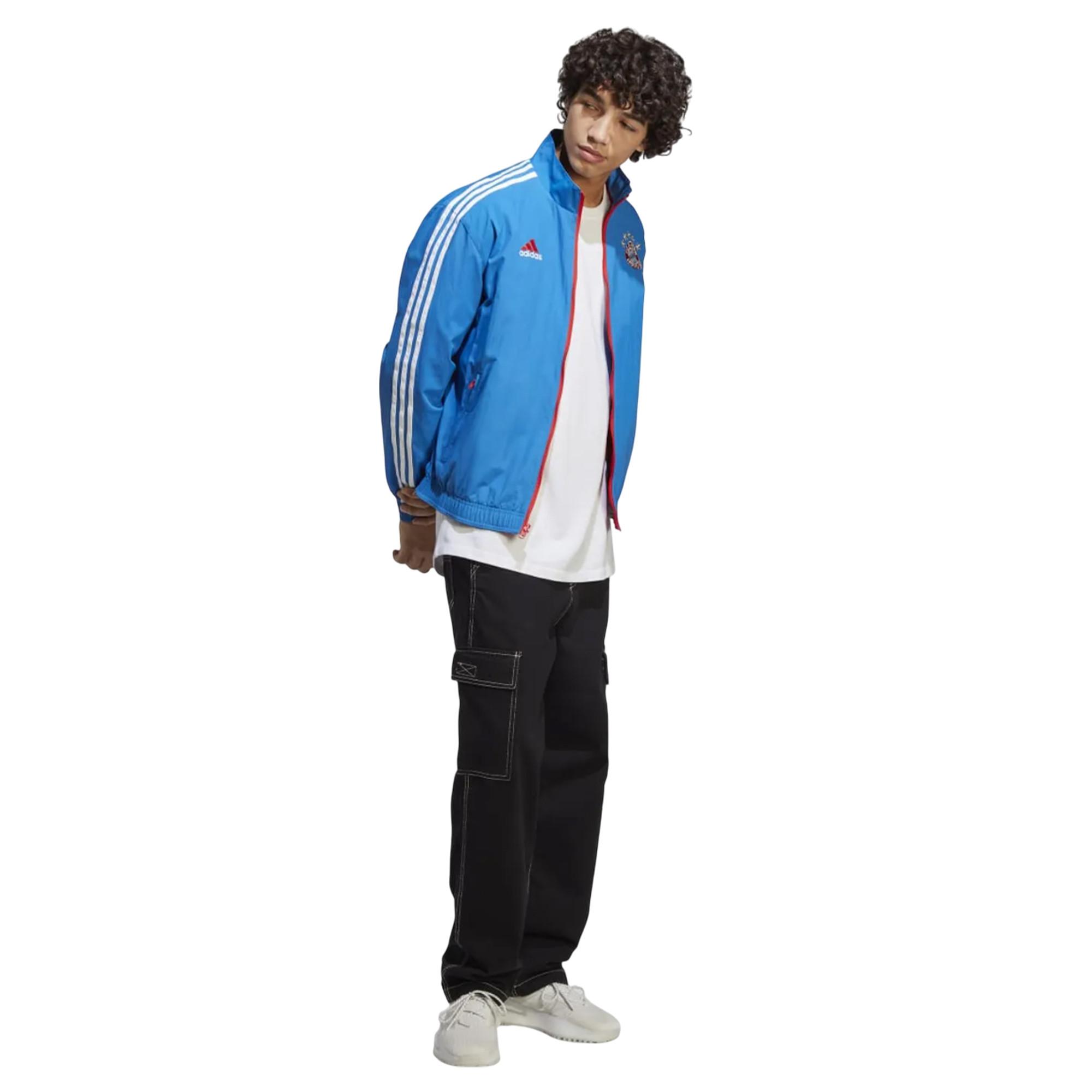 adidas FC Bayern Munchen 2022-23 Anthem Wendejacke  