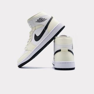 NIKE  Air Jordan 1 - Coconut Milk 