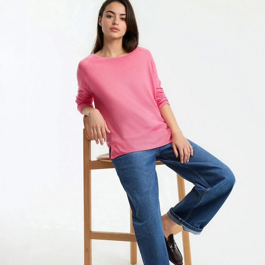 Pullover mit Rundhalsausschnitt aus Feinstrick