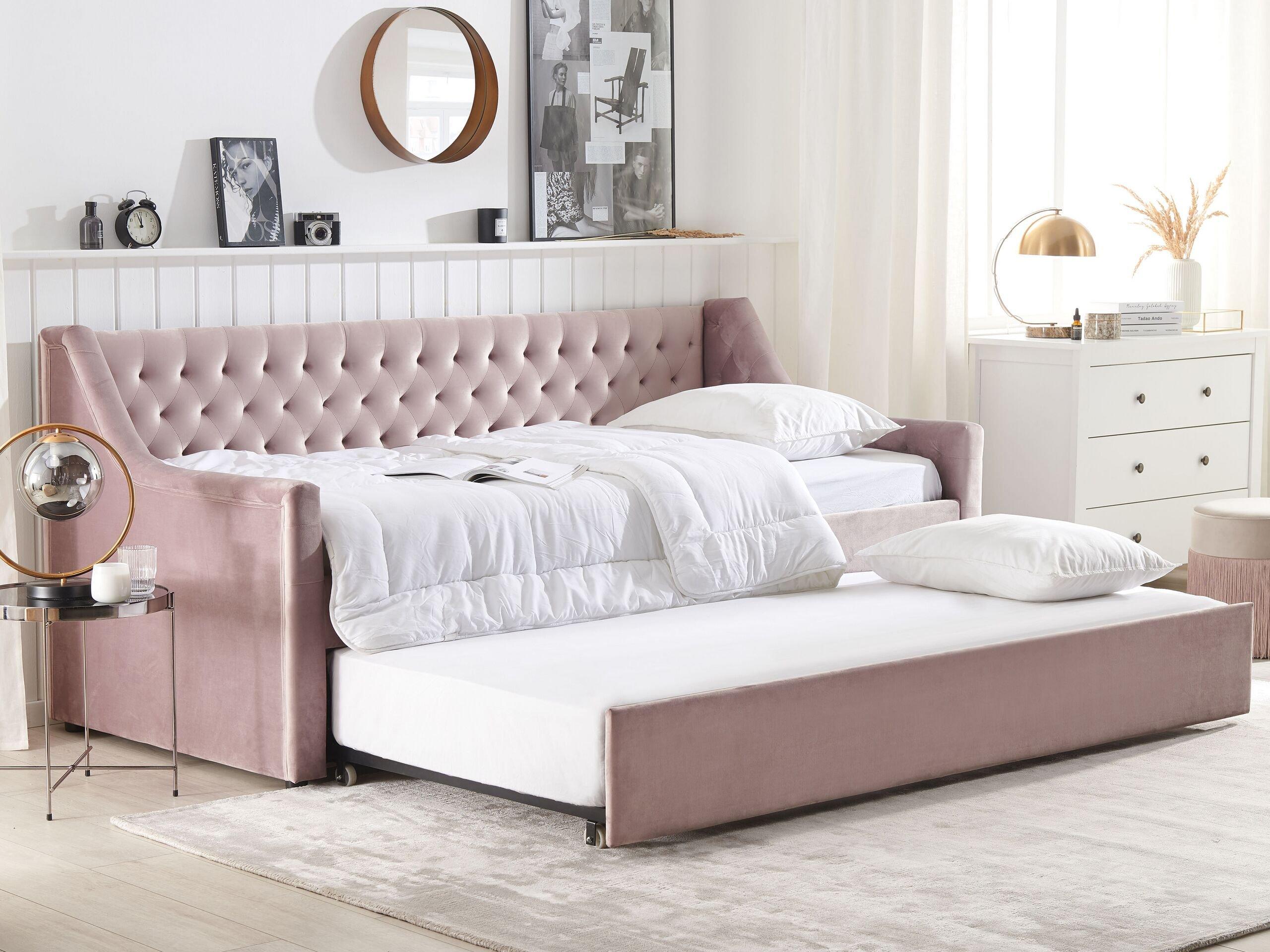 Beliani Bett mit Lattenrost aus Samtstoff Modern MONTARGIS  