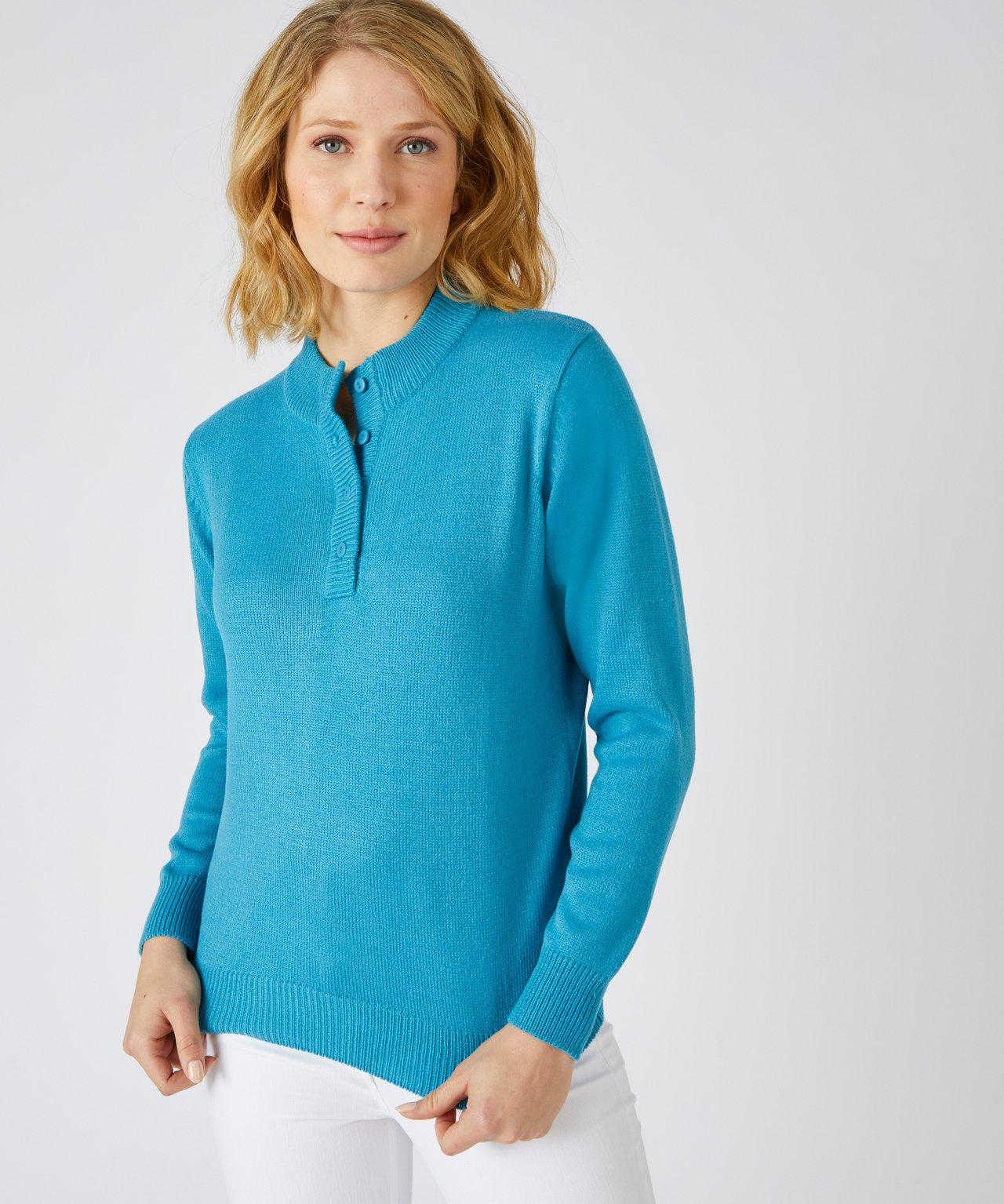 Damart  Pull col montant, maille jersey souple. 