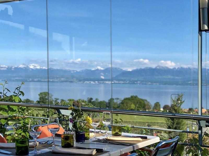 Smartbox  1 nuit sur le Lac Léman avec un dîner typique à l'Hôtel Restaurant La Clef d'Or - Coffret Cadeau 